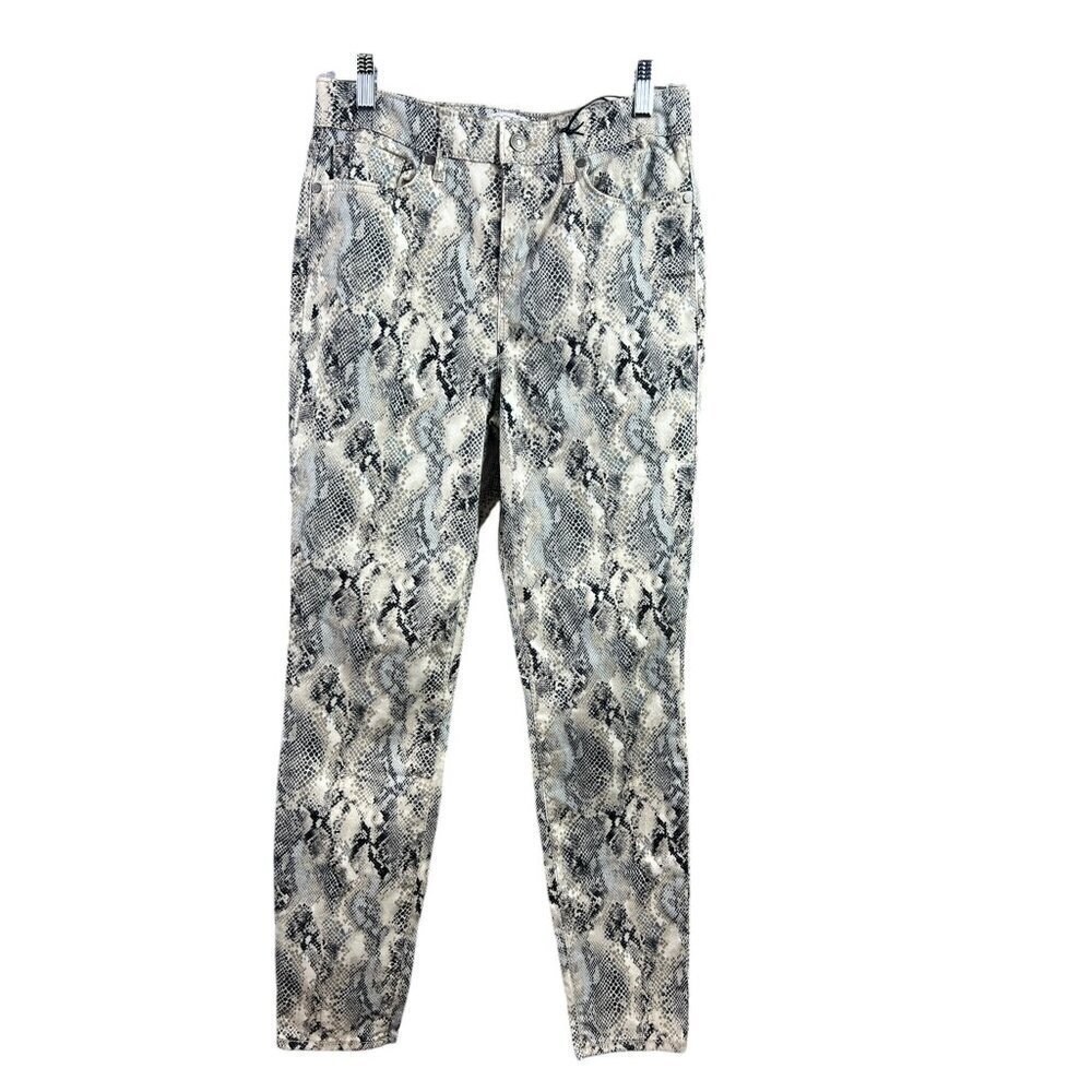 Sofia Vergara Women's Rosa Curvy Ankle Animal Print Jeans - Picture 2 of 8